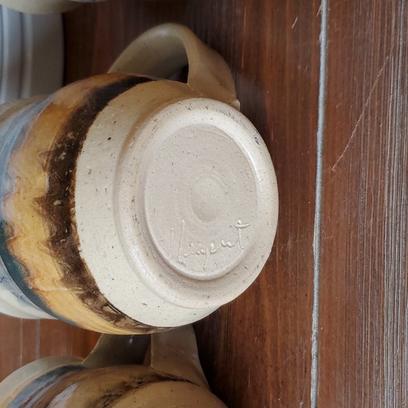 Handmade pottery mugs - Picture 2 of 4